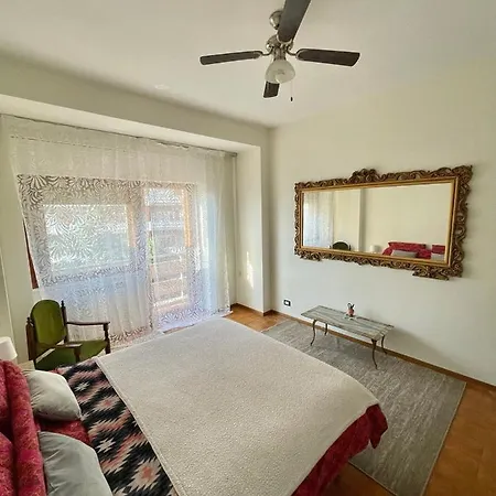 Sunny House Apartment
