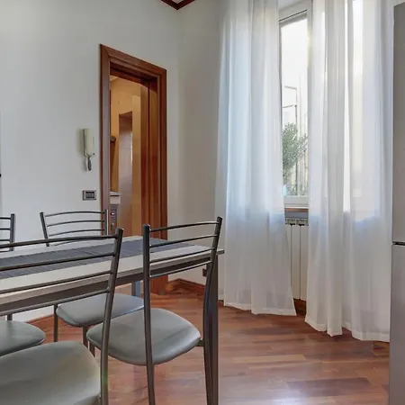 Capo D'africa 48 - And Apartment *