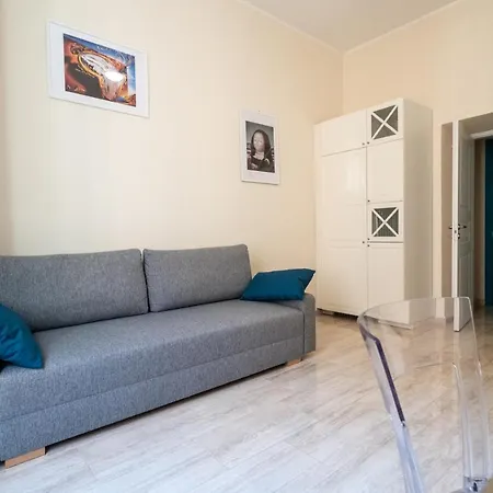 Two-roomed Flat In The Heart Of - Termini * Rom