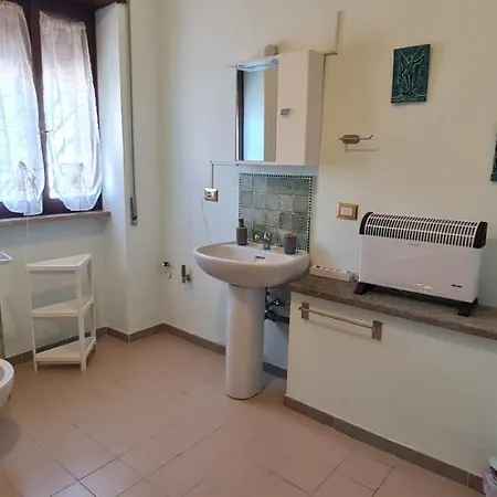 Appartamento 800mt Dalla Metro Roma