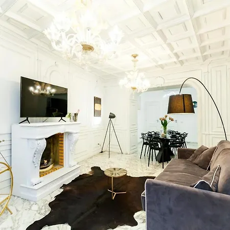 Navona Artist 10 Apartment Rome