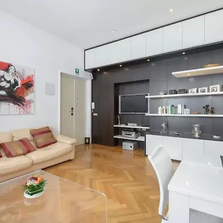 Vatican Ideal For Family/couple, A/c, Jacuzzi Roma