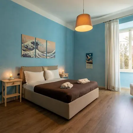 Ampio Con Vinili In Centro Storico Apartment