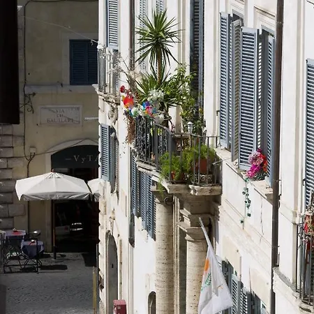 Trasteverehome - Giglio Piazza Farnese Apartment *