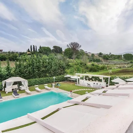 2 Bedroom Stunning In Holiday home