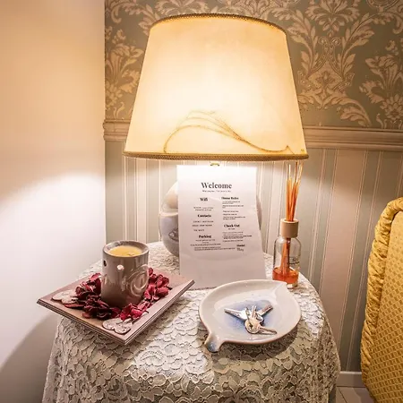 Apartment Refuge On Piazza Re Di Rome