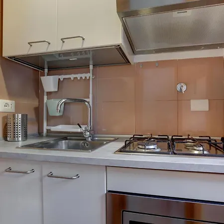 Capo D'africa 48 - And Apartment *