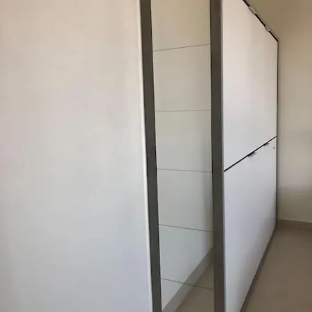 Domustyche Pensión