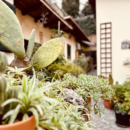 Borgo Monteverde In Rome