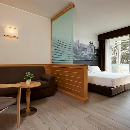 Occidental Aran Park Hotel