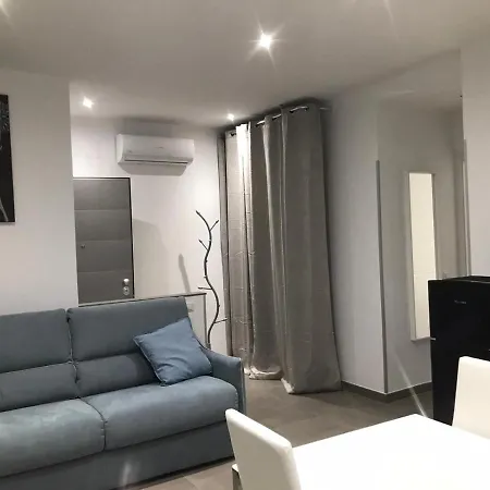 Apartment Deluxe Near Metro Cipro/musei Vaticani *