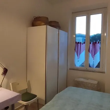 Aquila 52 *