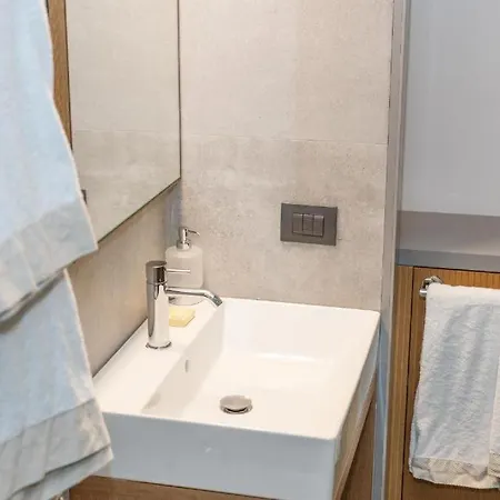 Castel Sant Angelo Luxury And Tour Apartment