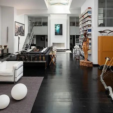 Easy Holidays - In Selci Roma