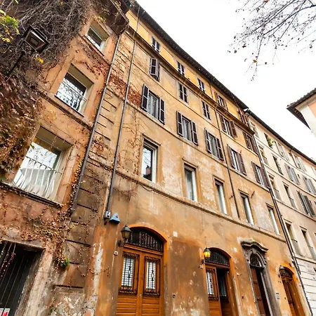 Navona Artist 10 Apartment