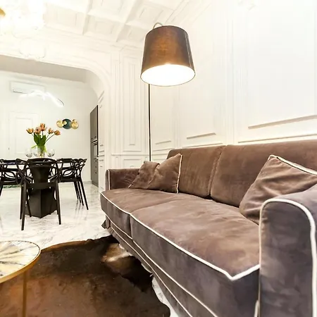 Navona Artist 10 Apartment Rome