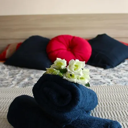 Mikasa Balduina Bed & Breakfast