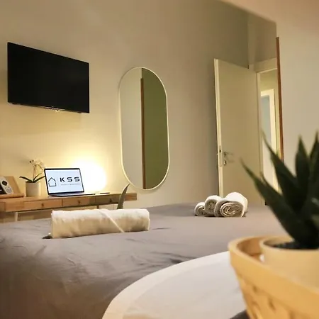 Apartamento -roma-design Apartament Close To Centre Roma