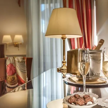 Hotel Palazzo Cardinal Cesi 4*