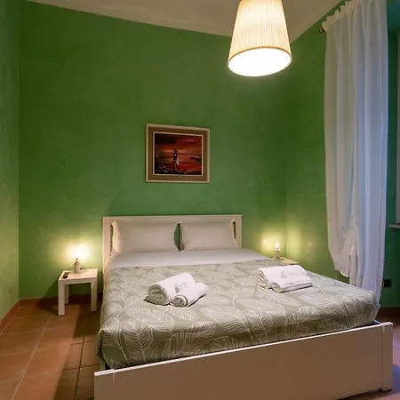 Ampio Con Vinili In Centro Storico Apartment