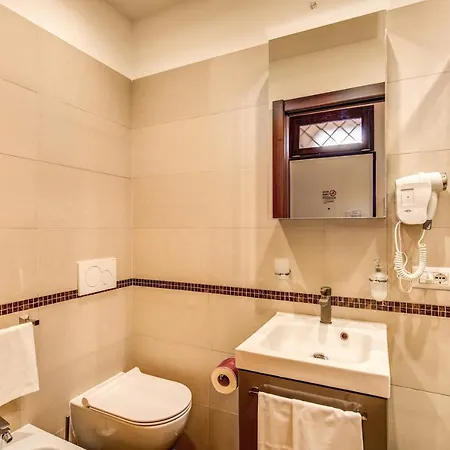 Residenza San Calisto 3* Рим