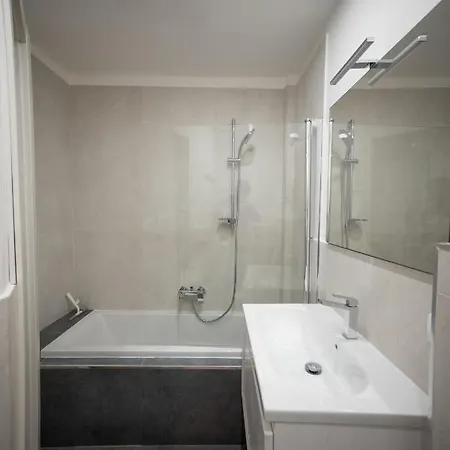 Angelico Luxury House Apartment