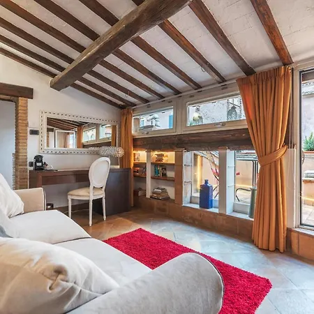 Affittacamere Luxury Trastevere 2*