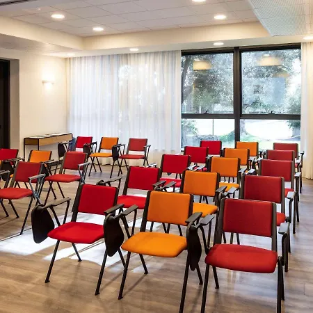 Ibis Fiera 3* Roma