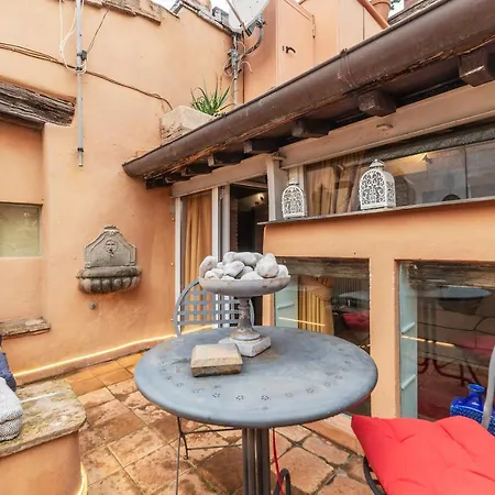 Luxury Trastevere 2* Roma