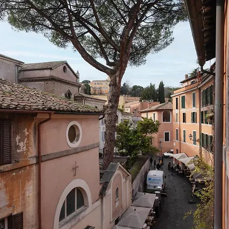 Luxury Trastevere Guest house 2*