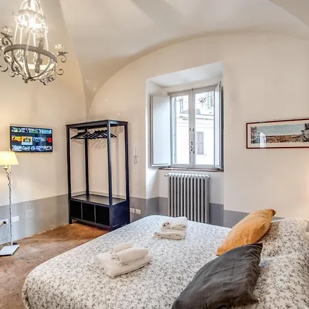 Torretta Storica Pantheon Apartment