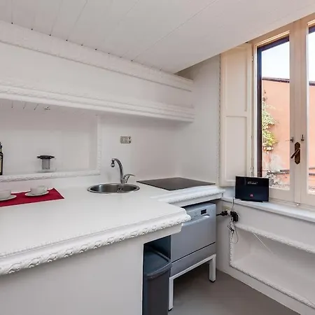 Condotti Loft Rome
