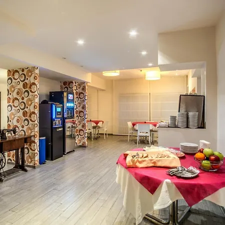 Casa Per Ferie Ravasco San Pietro * Roma