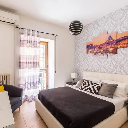 Apartment Navona *