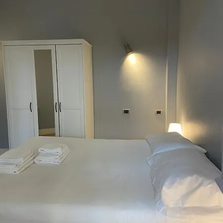 Family Flat Near Vatican Apartment *