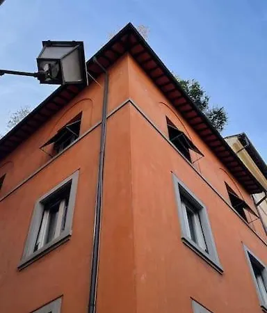 Vicolo San Trifone By Hili Apartment