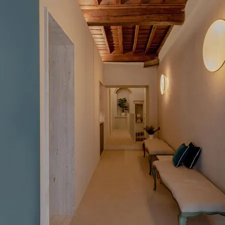 Design With Private Pool In Campo Dei Fiori Appartement