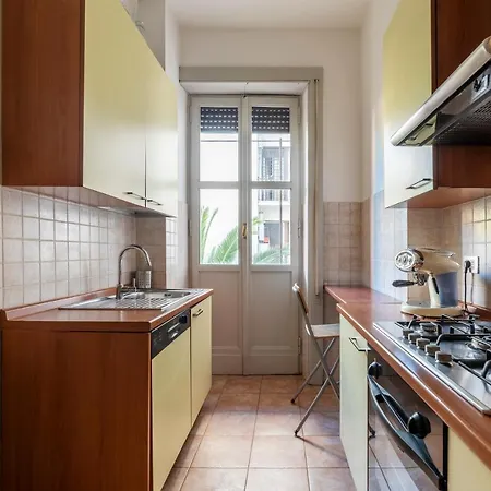 Hospitalityrome Artisti House * Rome