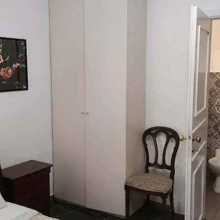 La Badia Del Cavaliere 1 Guest house *