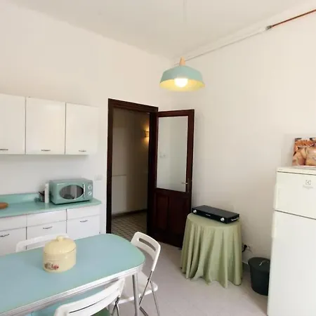 Sacconi Flat Apartment *