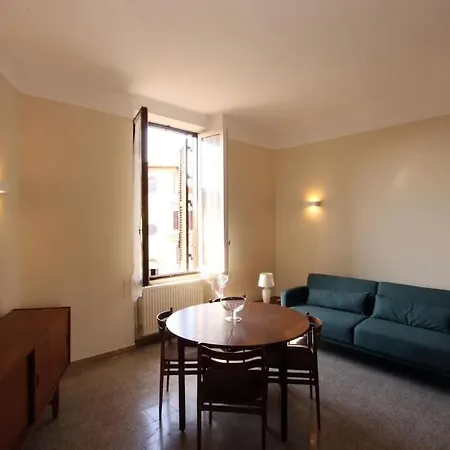 Sacconi Flat Apartment Rome