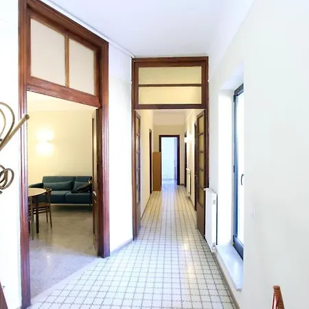 Apartment Sacconi Flat