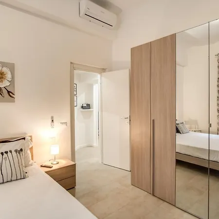 Newly Renovated By The Vatican Appartement *