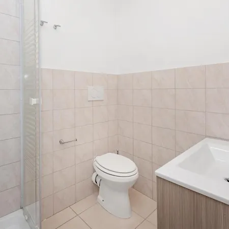 Large And Comfortable Apartment