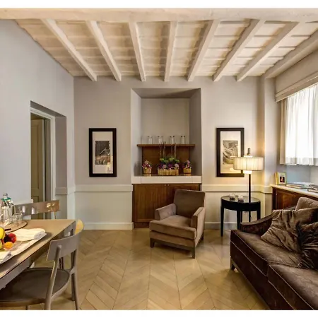 Giulia Apartment *