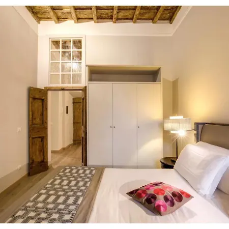 Giulia Apartment Rome