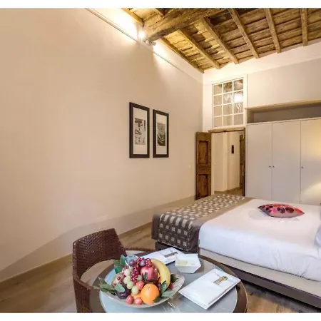 Apartment Giulia Rome