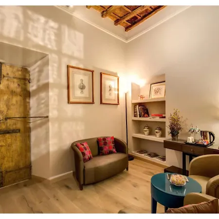 Giulia Apartment *