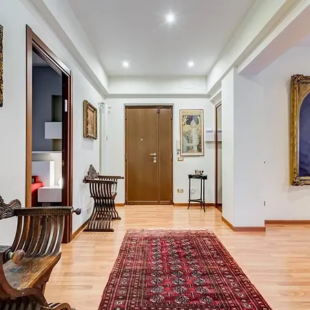 Exclusive In Eur * Roma