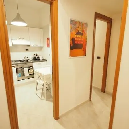 Quiet & Cosy Colosseum Apartment Rome